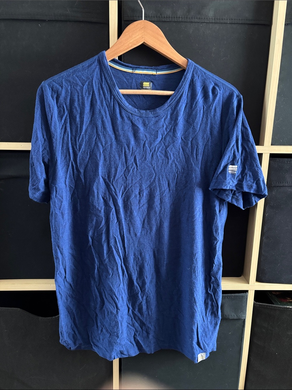 Meriwool Layers Merino Wool Layers Men's Short Sleeve Crew Tee in Navy Blue